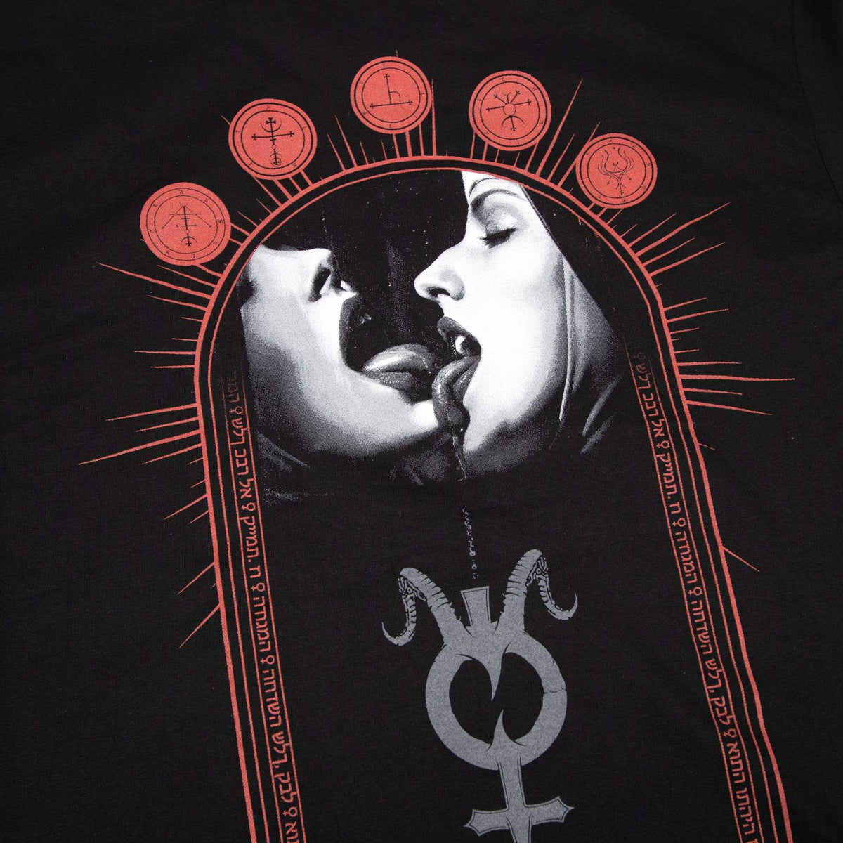 Mouth Tee - Red/Black